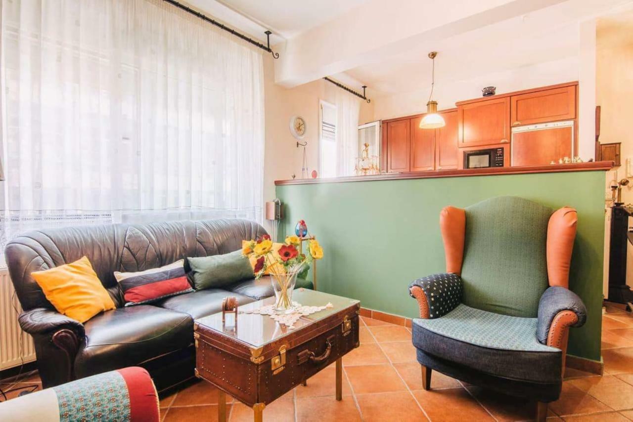 Gallery Home,Downtown, Ioannina. Экстерьер фото